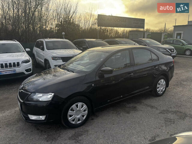 Чорний Шкода Рапід, об'ємом двигуна 1.6 л та пробігом 261 тис. км за 8000 $, фото 4 на Automoto.ua