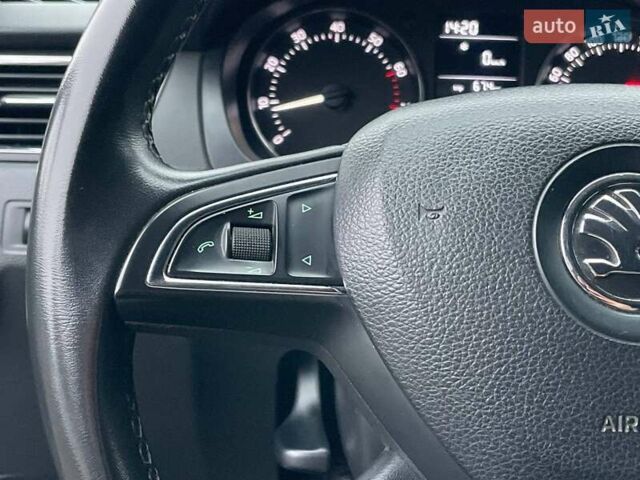 Черный Шкода Рапид, объемом двигателя 1.2 л и пробегом 197 тыс. км за 7690 $, фото 18 на Automoto.ua