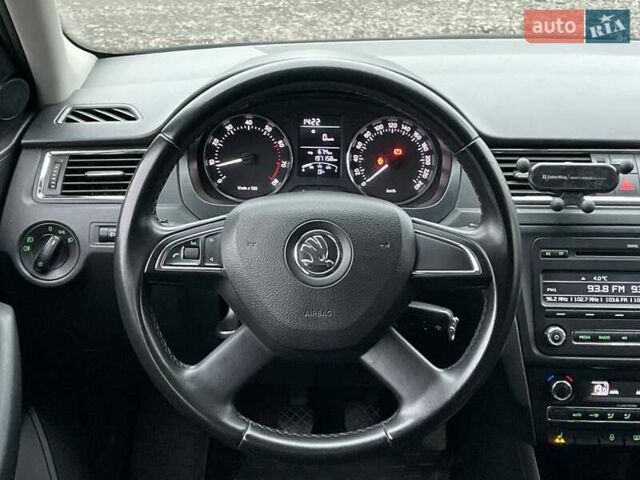 Черный Шкода Рапид, объемом двигателя 1.2 л и пробегом 197 тыс. км за 7690 $, фото 16 на Automoto.ua