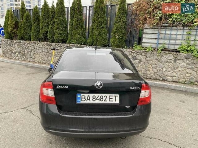 Чорний Шкода Рапід, об'ємом двигуна 1.2 л та пробігом 197 тис. км за 7300 $, фото 6 на Automoto.ua