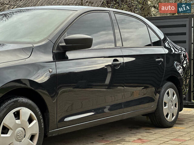 Шкода Рапід 2013 у Самборе на Automoto.ua Чорний Шкода Рапід, об'ємом двигуна 1.6 л та пробігом 279 тис. км за 5990 $, фото 2 на Automoto.ua