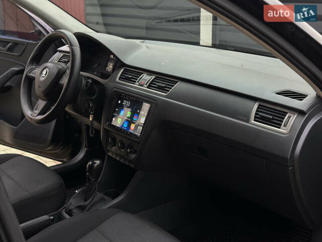 Шкода Рапід 2013 у Самборе на Automoto.ua Чорний Шкода Рапід, об'ємом двигуна 1.6 л та пробігом 279 тис. км за 5990 $, фото 20 на Automoto.ua
