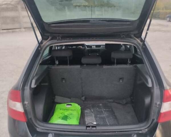 Шкода Рапид 2015 в Борщеве на Automoto.ua Черный Шкода Рапид, объемом двигателя 1.6 л и пробегом 259 тыс. км за 5700 $, фото 3 на Automoto.ua