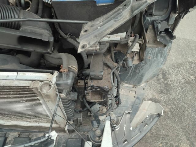 Черный Шкода Рапид, объемом двигателя 0 л и пробегом 350 тыс. км за 4300 $, фото 3 на Automoto.ua