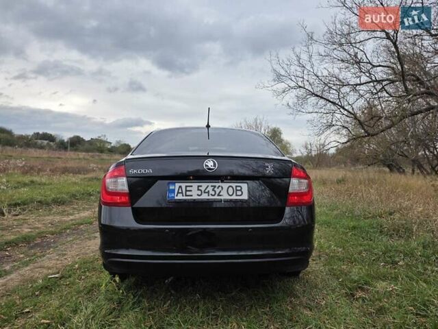 Черный Шкода Рапид, объемом двигателя 1.2 л и пробегом 350 тыс. км за 9000 $, фото 3 на Automoto.ua