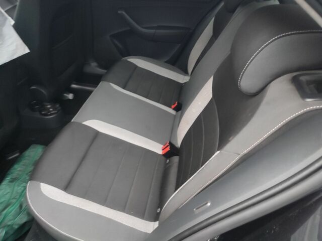 Черный Шкода Рапид, объемом двигателя 0 л и пробегом 350 тыс. км за 4300 $, фото 6 на Automoto.ua