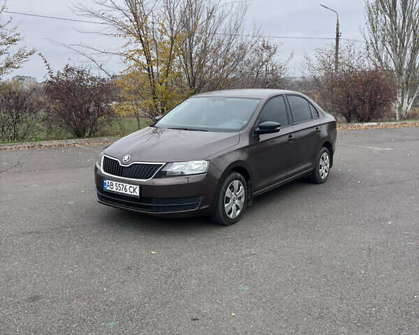 Коричневий Шкода Рапід, об'ємом двигуна 1.2 л та пробігом 98 тис. км за 9950 $, фото 2 на Automoto.ua