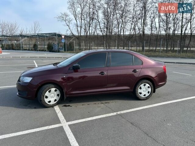 Червоний Шкода Рапід, об'ємом двигуна 1.2 л та пробігом 167 тис. км за 8300 $, фото 3 на Automoto.ua