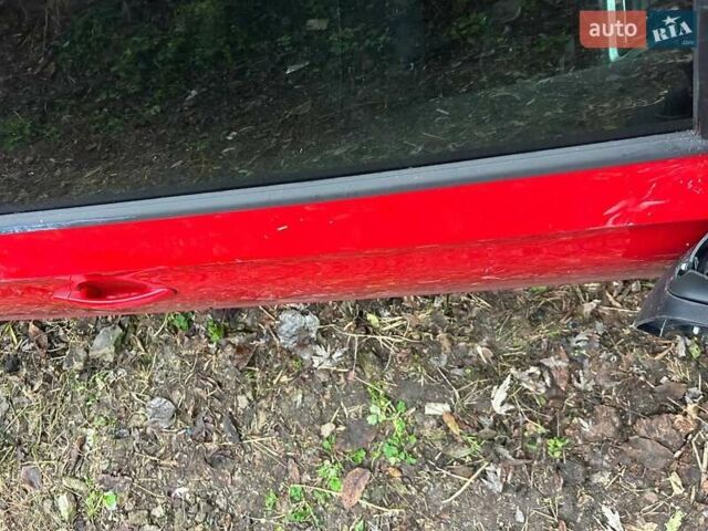 Красный Шкода Рапид, объемом двигателя 1.39 л и пробегом 150 тыс. км за 4900 $, фото 7 на Automoto.ua