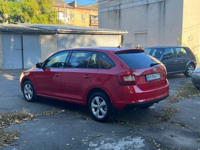 Красный Шкода Рапид, объемом двигателя 1.2 л и пробегом 111 тыс. км за 8000 $, фото 2 на Automoto.ua