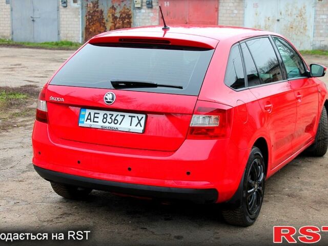 Червоний Шкода Рапід, об'ємом двигуна 1.2 л та пробігом 180 тис. км за 6200 $, фото 6 на Automoto.ua
