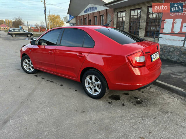 Красный Шкода Рапид, объемом двигателя 1.6 л и пробегом 320 тыс. км за 7800 $, фото 6 на Automoto.ua