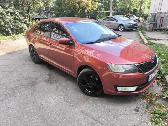 Червоний Шкода Рапід, об'ємом двигуна 1.2 л та пробігом 76 тис. км за 9000 $, фото 7 на Automoto.ua