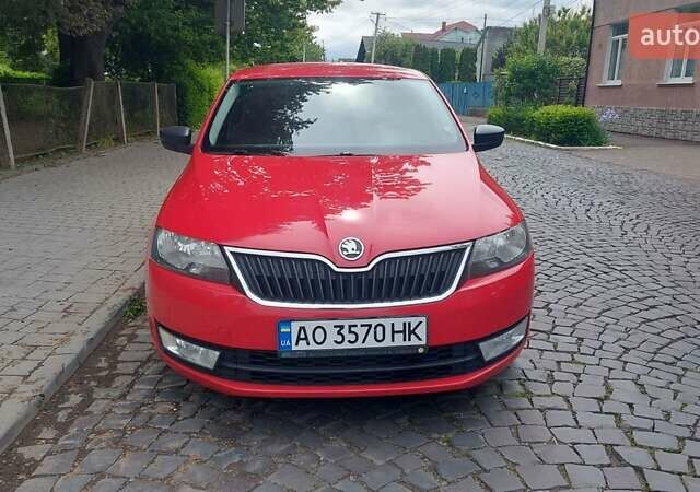 Шкода Рапид 2013 в Мукачеве на Automoto.ua Красный Шкода Рапид, объемом двигателя 1.2 л и пробегом 190 тыс. км за 6800 $, фото 10 на Automoto.ua