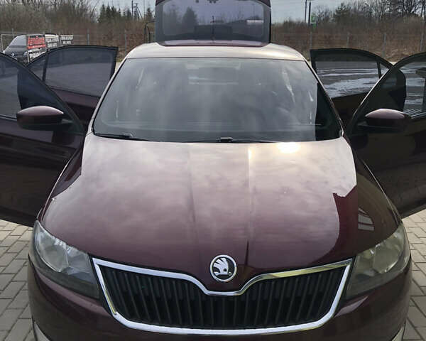 Красный Шкода Рапид, объемом двигателя 1.6 л и пробегом 298 тыс. км за 7000 $, фото 1 на Automoto.ua