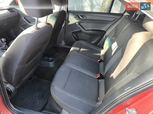 Червоний Шкода Рапід, об'ємом двигуна 1.2 л та пробігом 76 тис. км за 9000 $, фото 9 на Automoto.ua