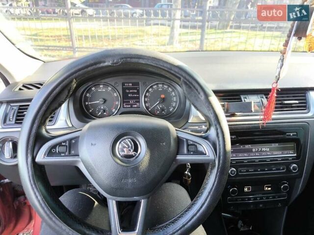 Червоний Шкода Рапід, об'ємом двигуна 1.2 л та пробігом 76 тис. км за 9000 $, фото 6 на Automoto.ua