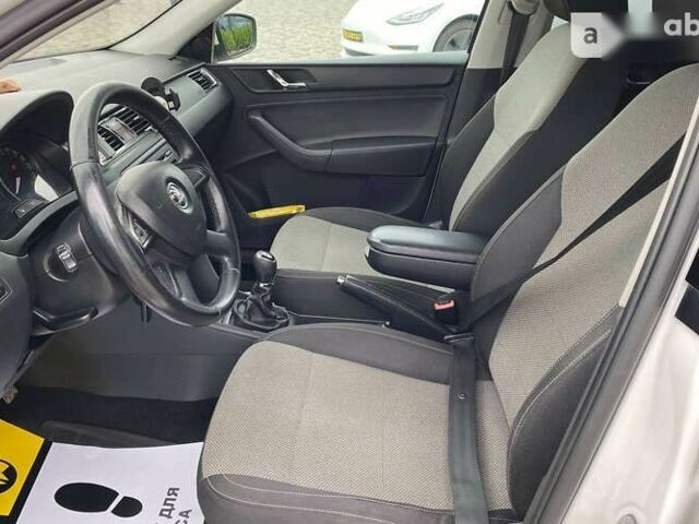Шкода Рапид 2013 в Мукачеве на Automoto.ua Шкода Рапид, объемом двигателя 1.2 л и пробегом 220 тыс. км за 9300 $, фото 9 на Automoto.ua