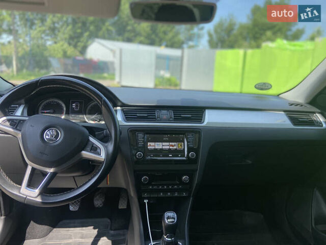 Шкода Рапід, об'ємом двигуна 1.6 л та пробігом 250 тис. км за 9500 $, фото 14 на Automoto.ua