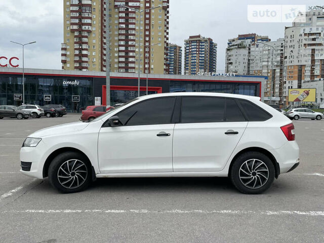 Шкода Рапид, объемом двигателя 1.6 л и пробегом 280 тыс. км за 8600 $, фото 3 на Automoto.ua