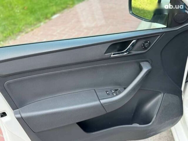 Шкода Рапид, объемом двигателя 1.6 л и пробегом 215 тыс. км за 10700 $, фото 17 на Automoto.ua