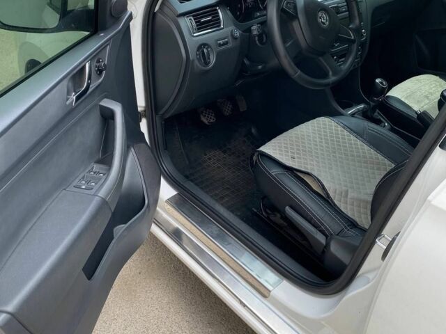 Шкода Рапид, объемом двигателя 0 л и пробегом 207 тыс. км за 7500 $, фото 11 на Automoto.ua