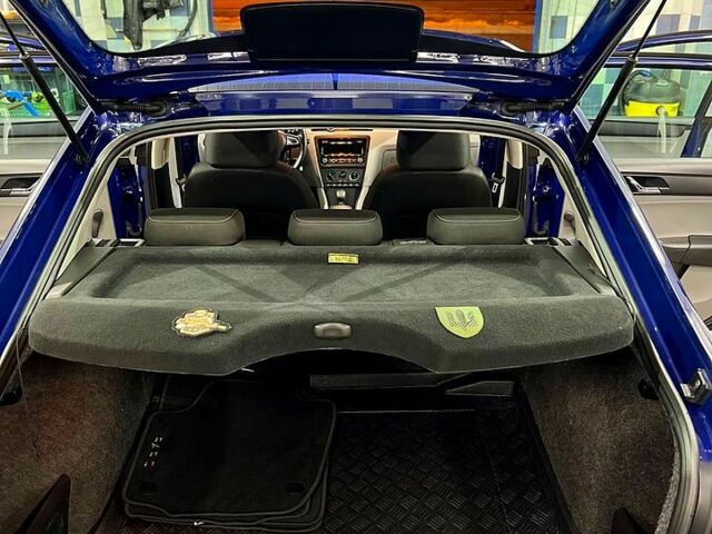 Шкода Рапід, об'ємом двигуна 1.2 л та пробігом 200 тис. км за 7500 $, фото 7 на Automoto.ua