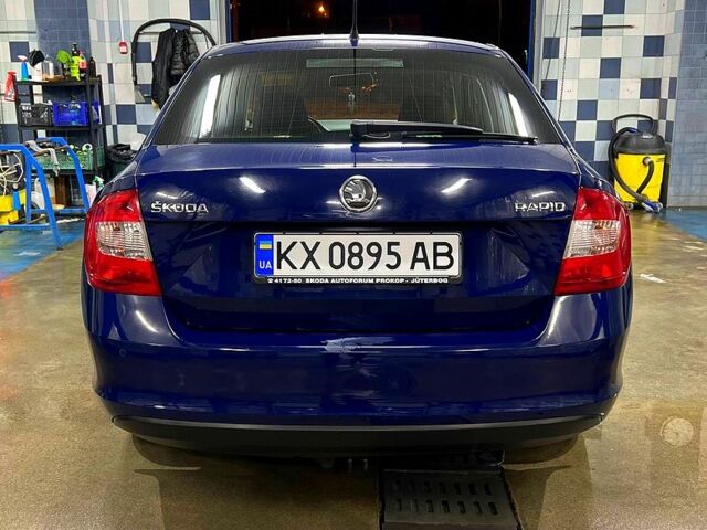 Шкода Рапід, об'ємом двигуна 1.2 л та пробігом 200 тис. км за 7500 $, фото 4 на Automoto.ua