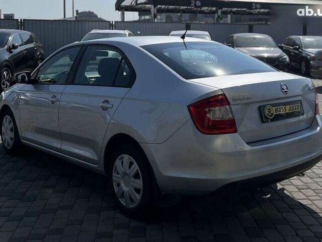 Шкода Рапид, объемом двигателя 1.6 л и пробегом 146 тыс. км за 6500 $, фото 4 на Automoto.ua