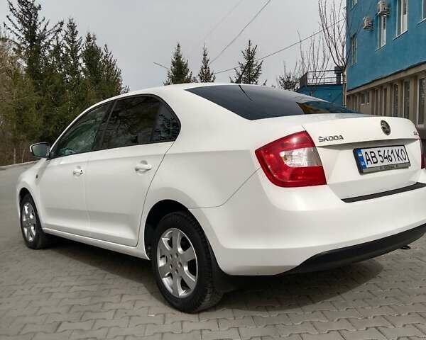 Шкода Рапид, объемом двигателя 1.6 л и пробегом 180 тыс. км за 7500 $, фото 8 на Automoto.ua