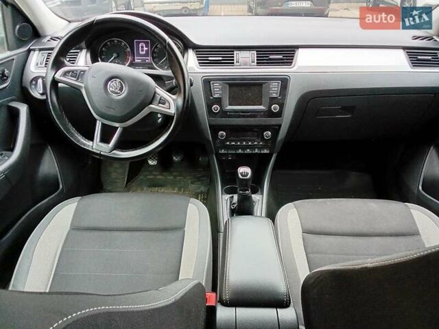 Шкода Рапід, об'ємом двигуна 1.2 л та пробігом 225 тис. км за 8400 $, фото 3 на Automoto.ua