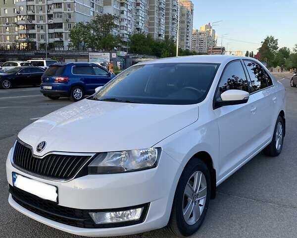 Шкода Рапид, объемом двигателя 1.2 л и пробегом 136 тыс. км за 10700 $, фото 1 на Automoto.ua