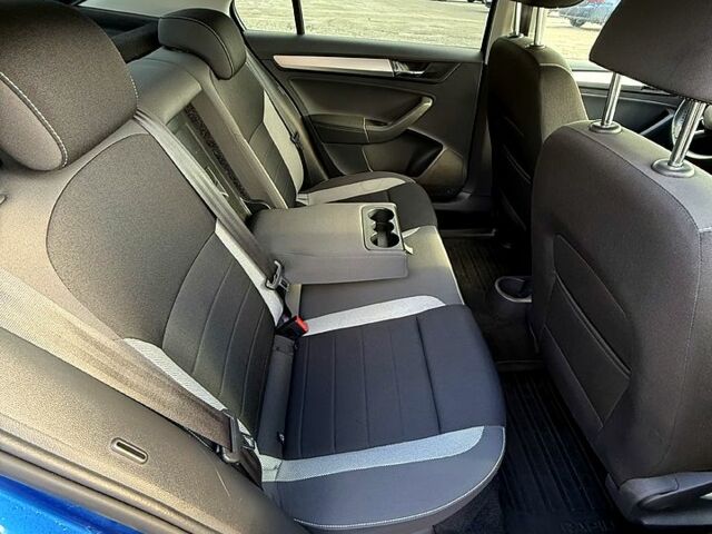 Шкода Рапід, об'ємом двигуна 10 л та пробігом 115 тис. км за 10900 $, фото 9 на Automoto.ua