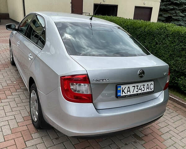 Серый Шкода Рапид, объемом двигателя 1.6 л и пробегом 316 тыс. км за 6800 $, фото 1 на Automoto.ua