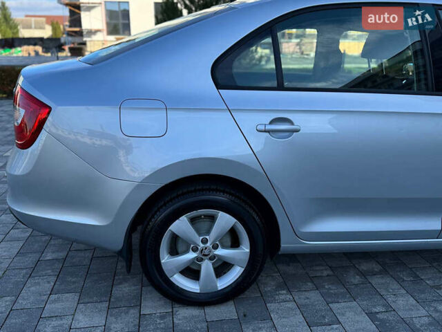 Серый Шкода Рапид, объемом двигателя 1.2 л и пробегом 68 тыс. км за 8300 $, фото 7 на Automoto.ua