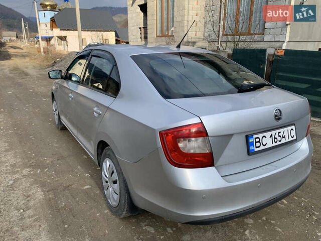 Сірий Шкода Рапід, об'ємом двигуна 1.6 л та пробігом 360 тис. км за 7800 $, фото 6 на Automoto.ua