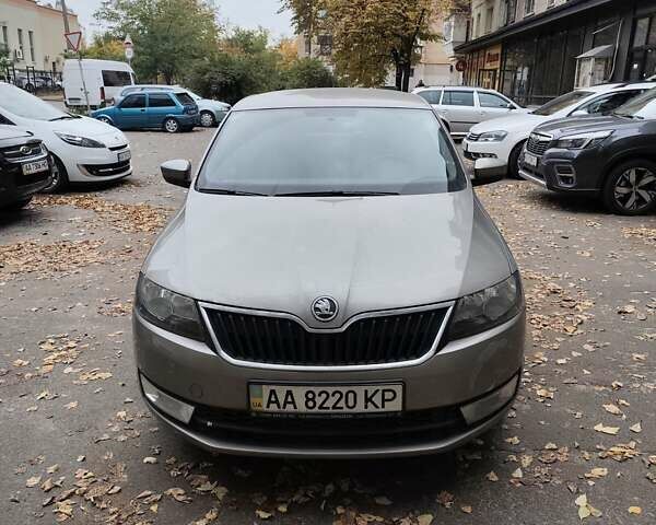 Серый Шкода Рапид, объемом двигателя 1.2 л и пробегом 70 тыс. км за 7500 $, фото 10 на Automoto.ua