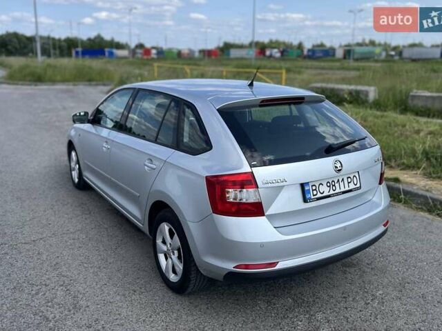 Сірий Шкода Рапід, об'ємом двигуна 1.2 л та пробігом 165 тис. км за 7800 $, фото 8 на Automoto.ua