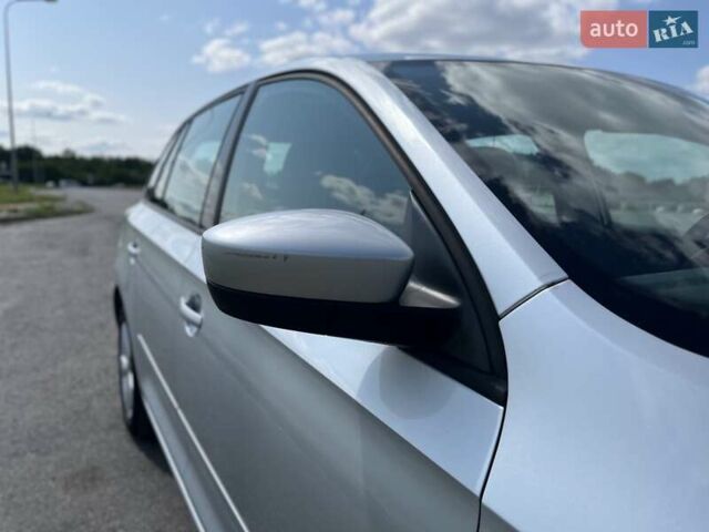 Сірий Шкода Рапід, об'ємом двигуна 1.2 л та пробігом 165 тис. км за 7800 $, фото 24 на Automoto.ua