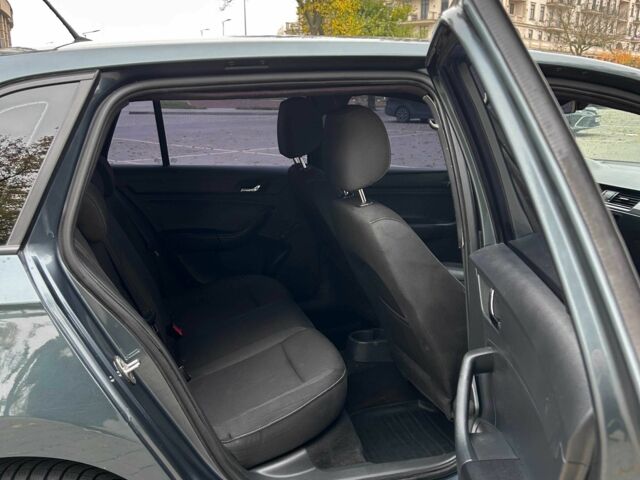 Серый Шкода Рапид, объемом двигателя 1.6 л и пробегом 215 тыс. км за 6500 $, фото 9 на Automoto.ua