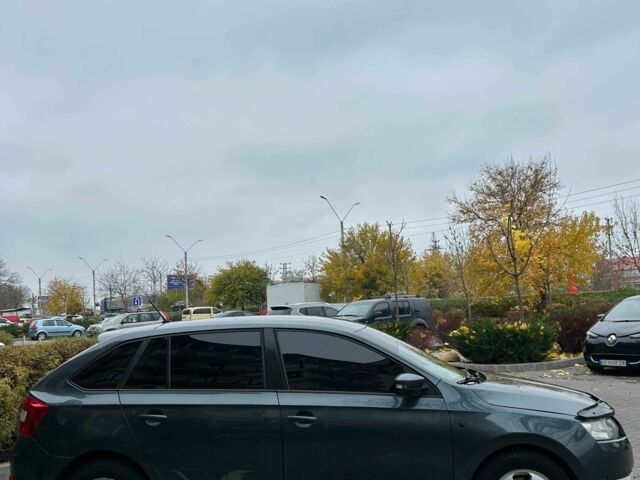 Серый Шкода Рапид, объемом двигателя 1.6 л и пробегом 215 тыс. км за 6500 $, фото 7 на Automoto.ua