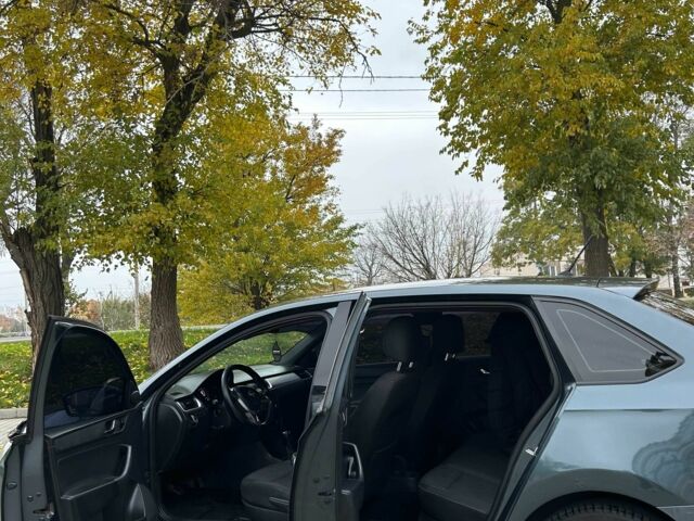 Серый Шкода Рапид, объемом двигателя 1.6 л и пробегом 215 тыс. км за 6500 $, фото 8 на Automoto.ua