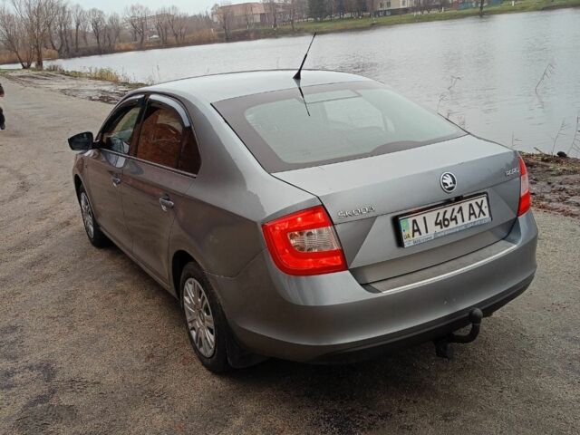 Серый Шкода Рапид, объемом двигателя 1.6 л и пробегом 270 тыс. км за 5800 $, фото 3 на Automoto.ua