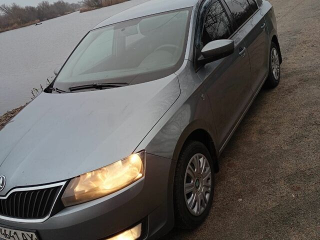 Серый Шкода Рапид, объемом двигателя 1.6 л и пробегом 270 тыс. км за 5800 $, фото 2 на Automoto.ua