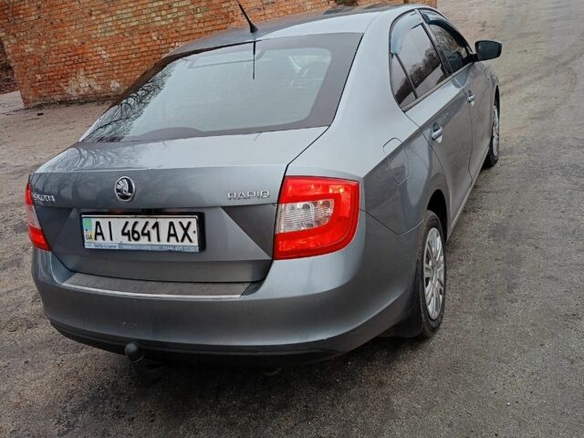 Серый Шкода Рапид, объемом двигателя 1.6 л и пробегом 270 тыс. км за 5800 $, фото 5 на Automoto.ua