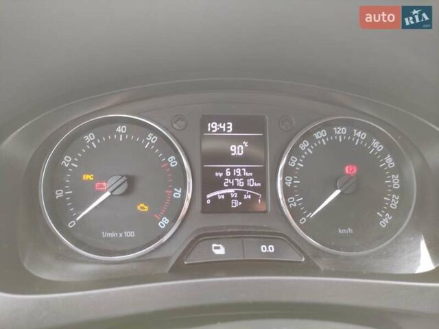 Сірий Шкода Рапід, об'ємом двигуна 1.2 л та пробігом 248 тис. км за 6300 $, фото 4 на Automoto.ua
