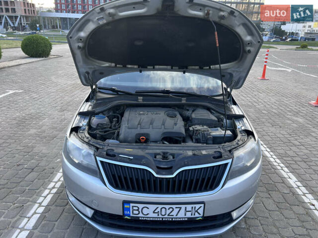 Серый Шкода Рапид, объемом двигателя 1.6 л и пробегом 305 тыс. км за 8000 $, фото 11 на Automoto.ua