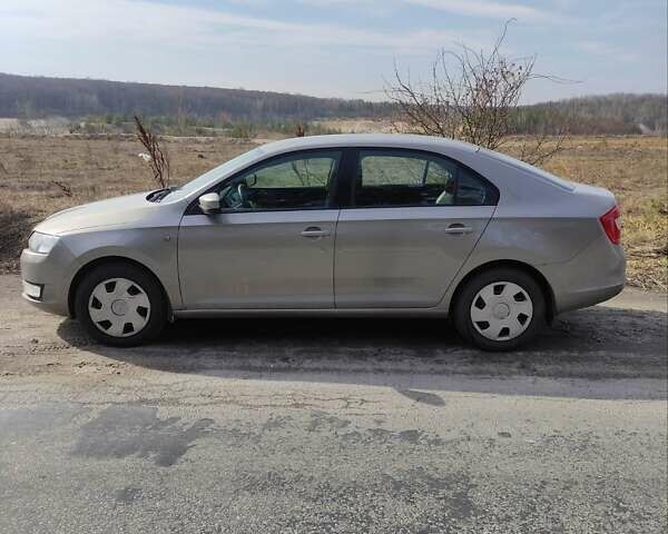 Сірий Шкода Рапід, об'ємом двигуна 1.2 л та пробігом 248 тис. км за 6300 $, фото 1 на Automoto.ua