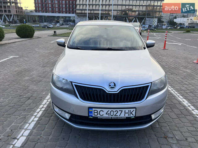 Серый Шкода Рапид, объемом двигателя 1.6 л и пробегом 305 тыс. км за 8000 $, фото 3 на Automoto.ua
