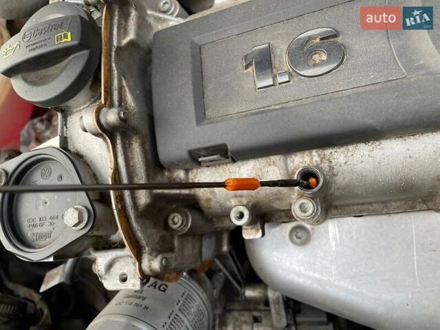 Серый Шкода Рапид, объемом двигателя 1.6 л и пробегом 127 тыс. км за 10000 $, фото 34 на Automoto.ua